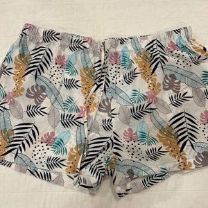 Ekouaer Shorts Size XL Side Pockets Draw String Waist Tropical Floral